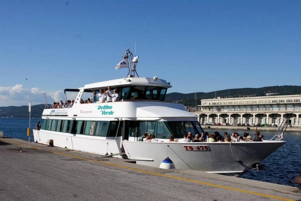 Appartamento In Centro Storico Τεργέστη Εξωτερικό φωτογραφία
